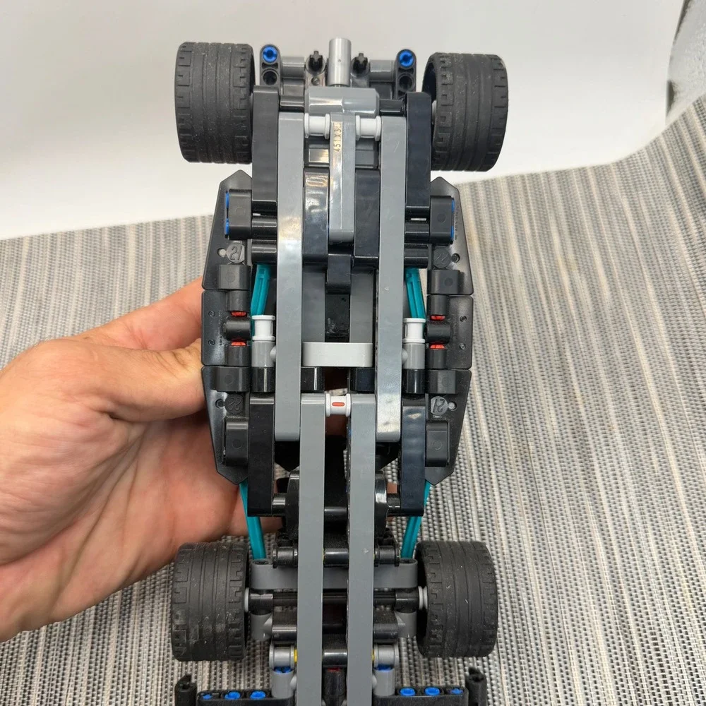 LEGO Technic Mercedes-AMG F1 W14 E Performance Pull-Back 42165 Race Car Black